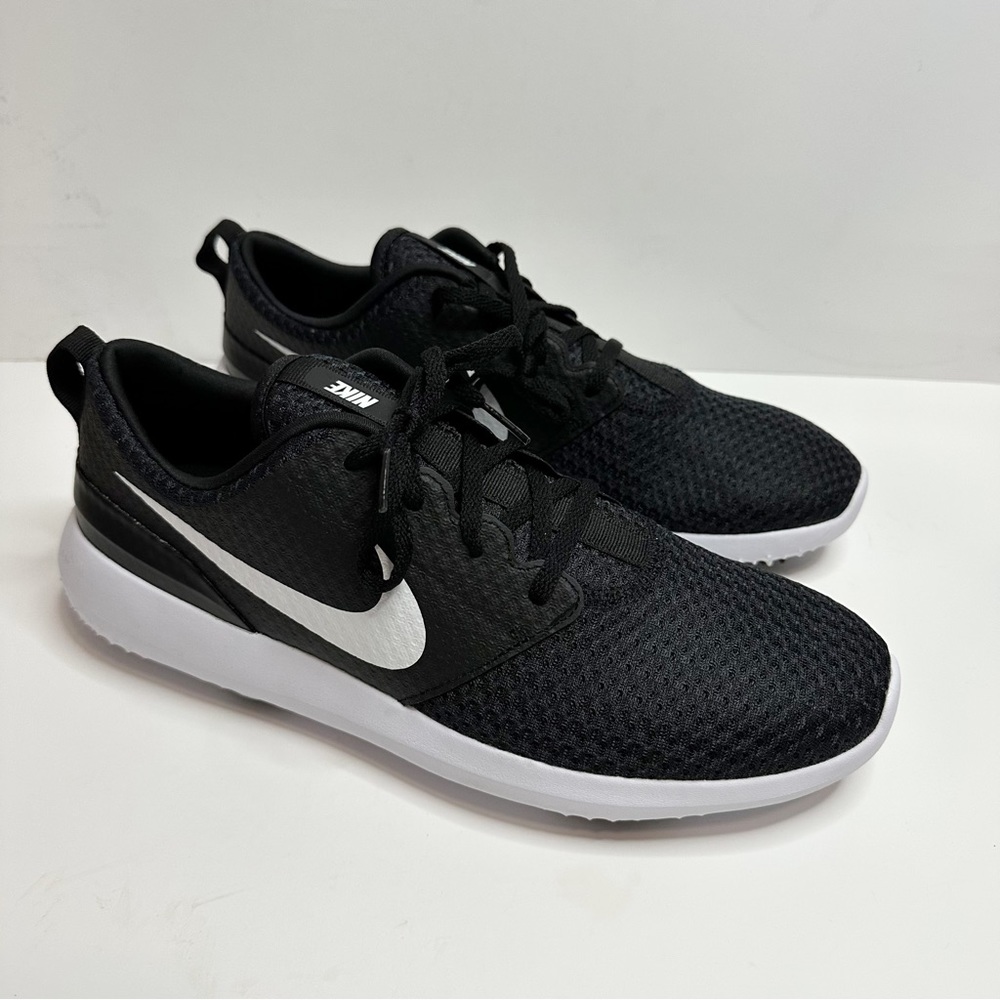 Nike Golf Roshe Spikeless Shoes Black/White Men’s